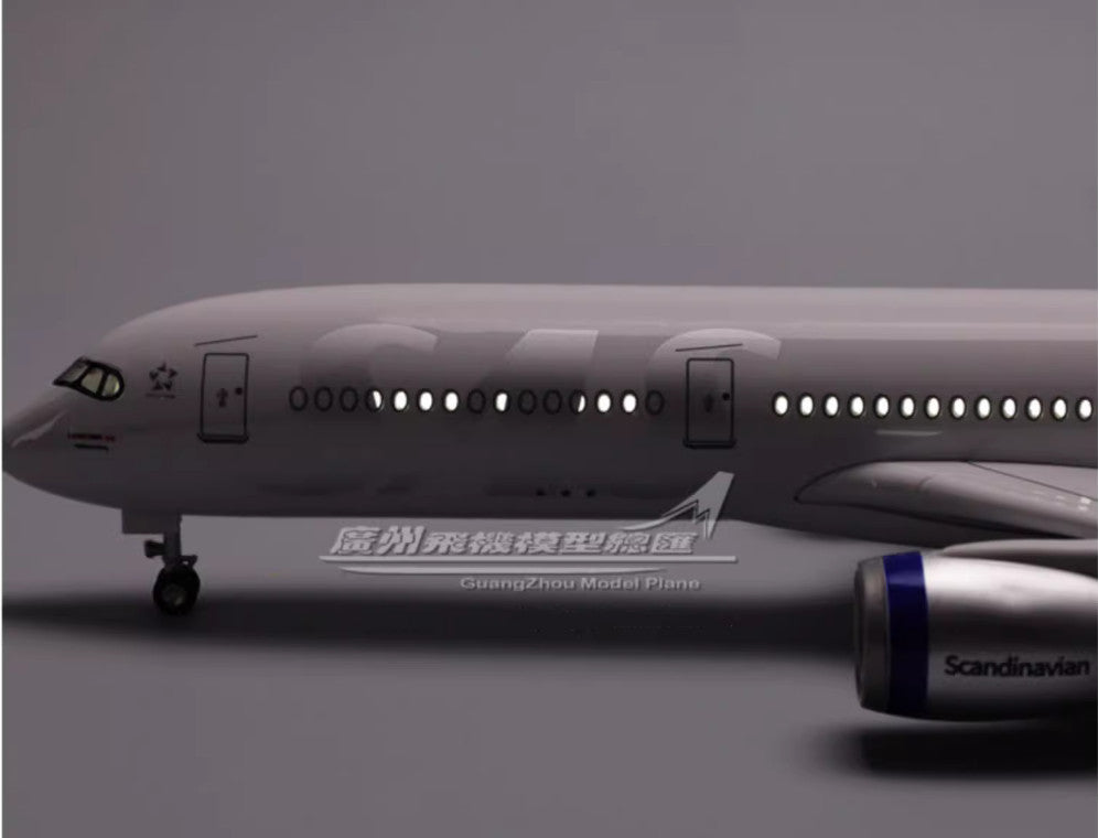 47CM SAS AIRBUS A350 Airplane Led Sound-controlled Light Resin Aircraft Model