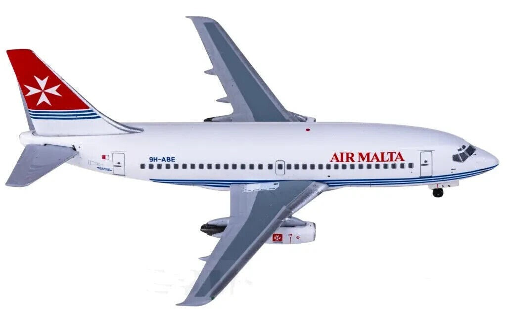 1:400 Aeroclassics AIR MALTA BOEING 737-200 Passenger Airplane Diecast Model