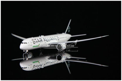 1:400 Phoenix EVA AIR STAR ALLIANCE BOEING 787-10 Passenger Plane Diecast Model