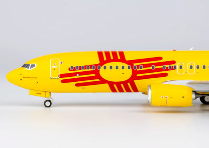 1:200 NG Model Southwest BOEING 737-800 Passenger Airplane Diecast Plane Model