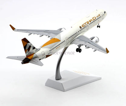 JC Wings Etihad AIRWAYS for Airbus A321 A6-AEJ 1:200 Aircraft Pre-built Model