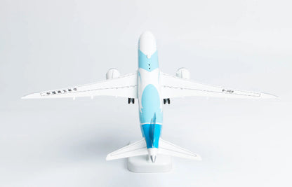 32CM 1:200 Risesoon China Southern Boeing 787-9 Airplane ABS Plastic Plane Model