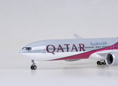 1:157 47CM QATAR BOEING 777-300ER Airplane Landing Gear Resin Aircraft Model