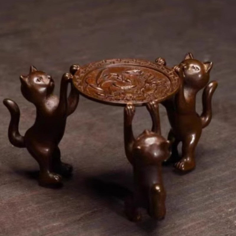 Archaeological copper cat shelf, teapot lid rack, decorative retro ornaments -