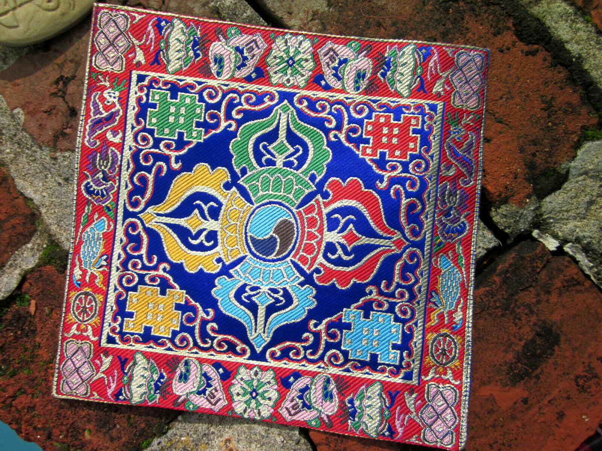 8.6" ROYAL BLUE DORJE SQUARE SILK BROCADE ALTAR CLOTH TIBETAN BUDDHIST NEPAL