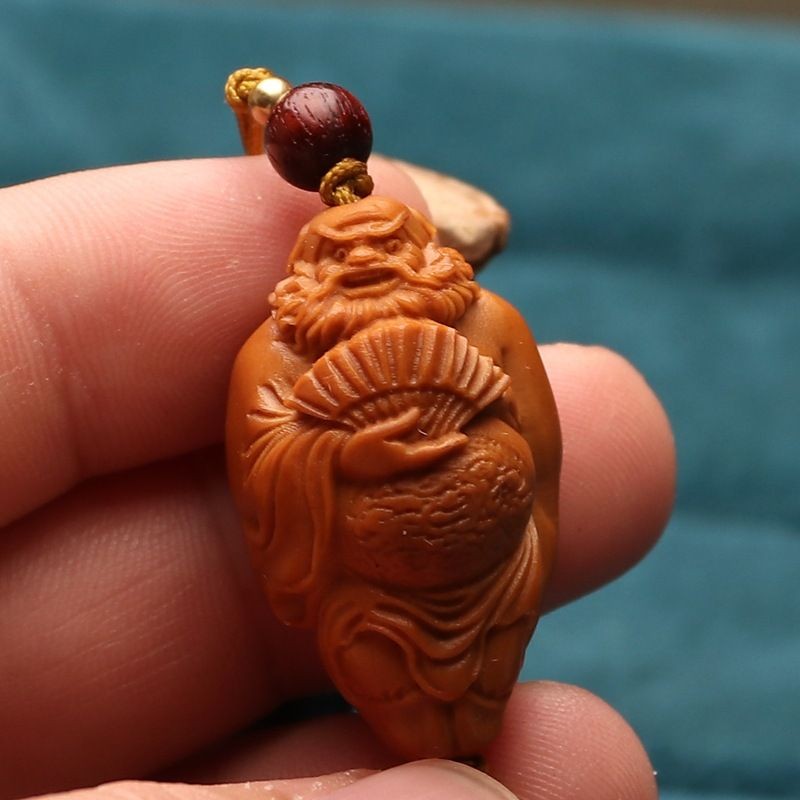 Purple Bamboo Root Handle Olive Kernel Zhong Kui Pendant