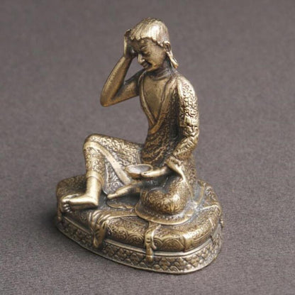Brass Old Statue Chinese Handmade Milarepa Buddha Statue Delicate Antique