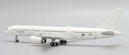 1:400 JC Wings U.S. AIR FORCE C-32B BOEING 757-200 Plane Diecast Aircraft Model