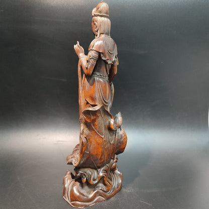 Chine Buddha Statue Vintage Wooden Quan Kwan Yin Statue Carvingsse Carved Wood