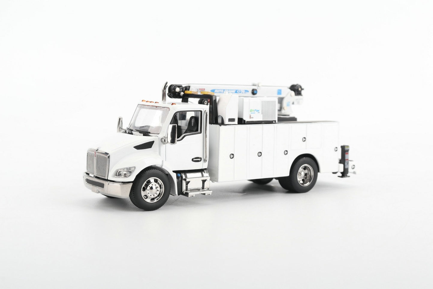 1:50 DM Kenworth T380 Auto-Crane Titan 85 Body with Miller EnPak Diecast Model