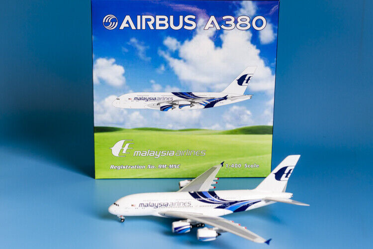 1:400 Phoenix Malaysia Airlines AIRBUS A380 Passenger Airplane Diecast Model