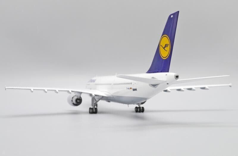 1:200 JC Wings Lufthansa AIRBUS A300-600R Passenger Airplane Diecast Plane Model