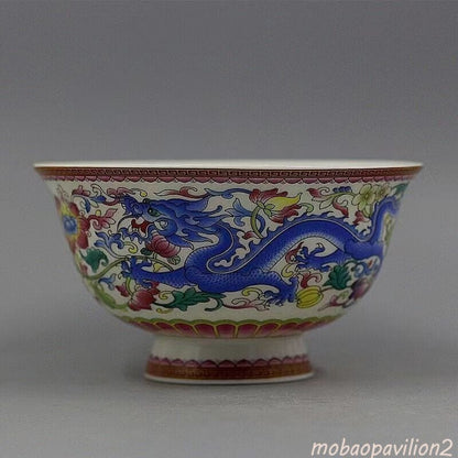 Vintage Chinese porcelain blue and white porcelain bowl with dragon & phoenix