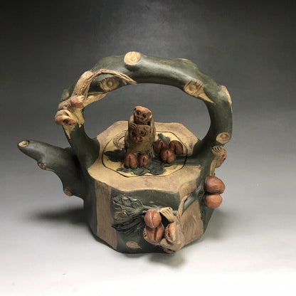 Chinese Yixing Zisha Clay Handmade Exquisite Teapot （五代封侯 底款：陈鸣远）