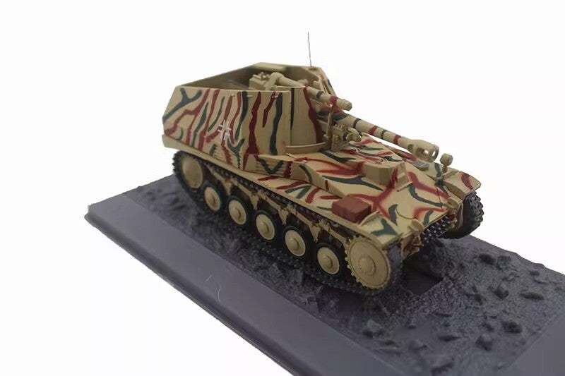 Finished Model Of 1/43 Armored Tank Le.FH 18/2 AUF Fgst. Pz.Kpfw.II Wespe