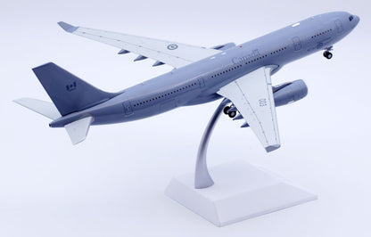 1:200 JC Wings Canada AIRBUS A330-200 Passenger Airplane Diecast Aircraft Model