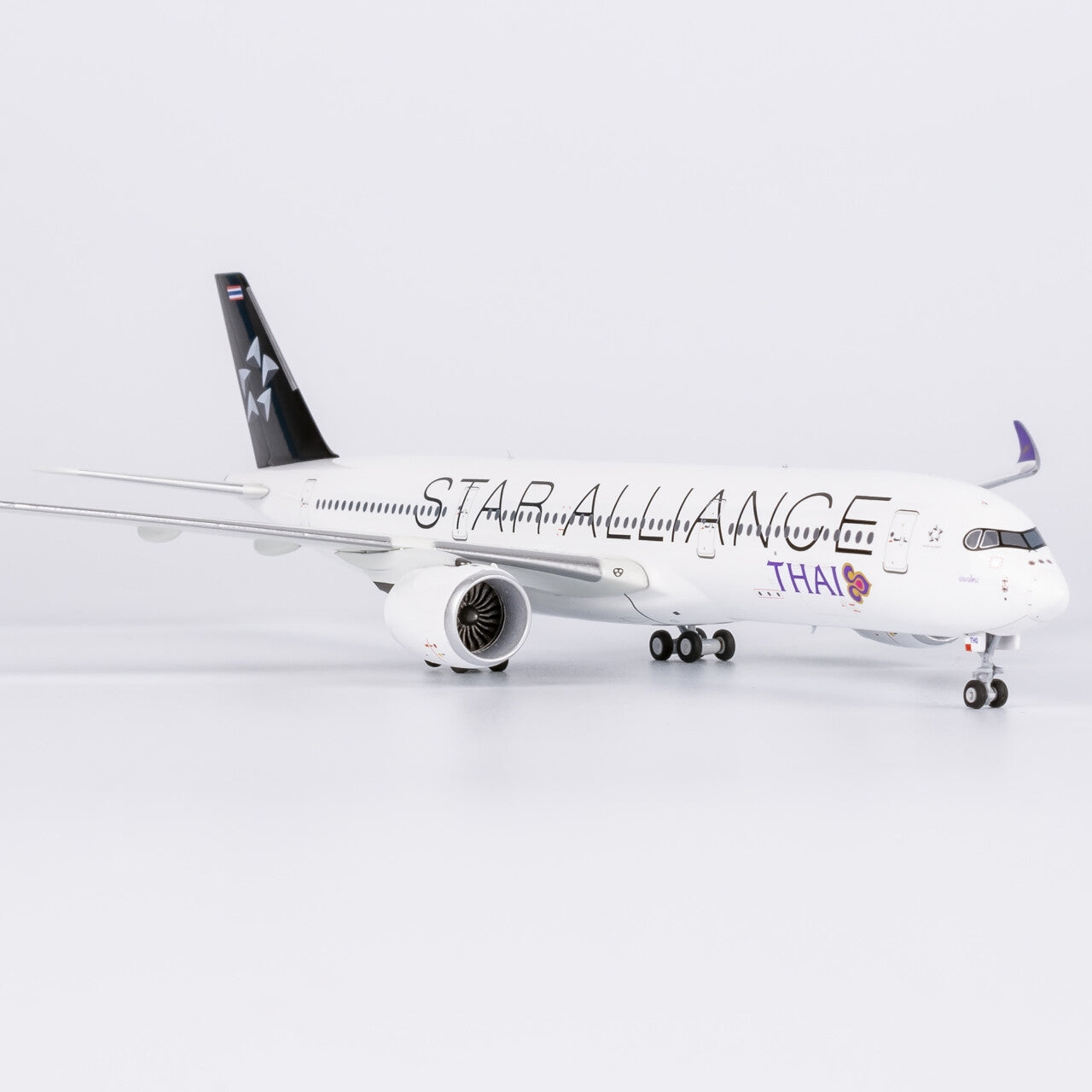1:400 NG Models Thai Airways Airbus A350-900 Plane Diecast Aircraft Model