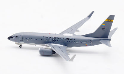 1:200 Inflight FUERZA AEREA COLOMBIANA Boeing 737-700 Aircraft Diecast Model