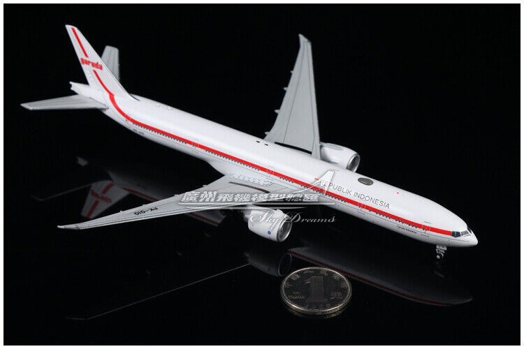 1:400 JC Wings REPUBLIK INDONESIA Garuda BOEING 777-300ER Plane Diecast Model