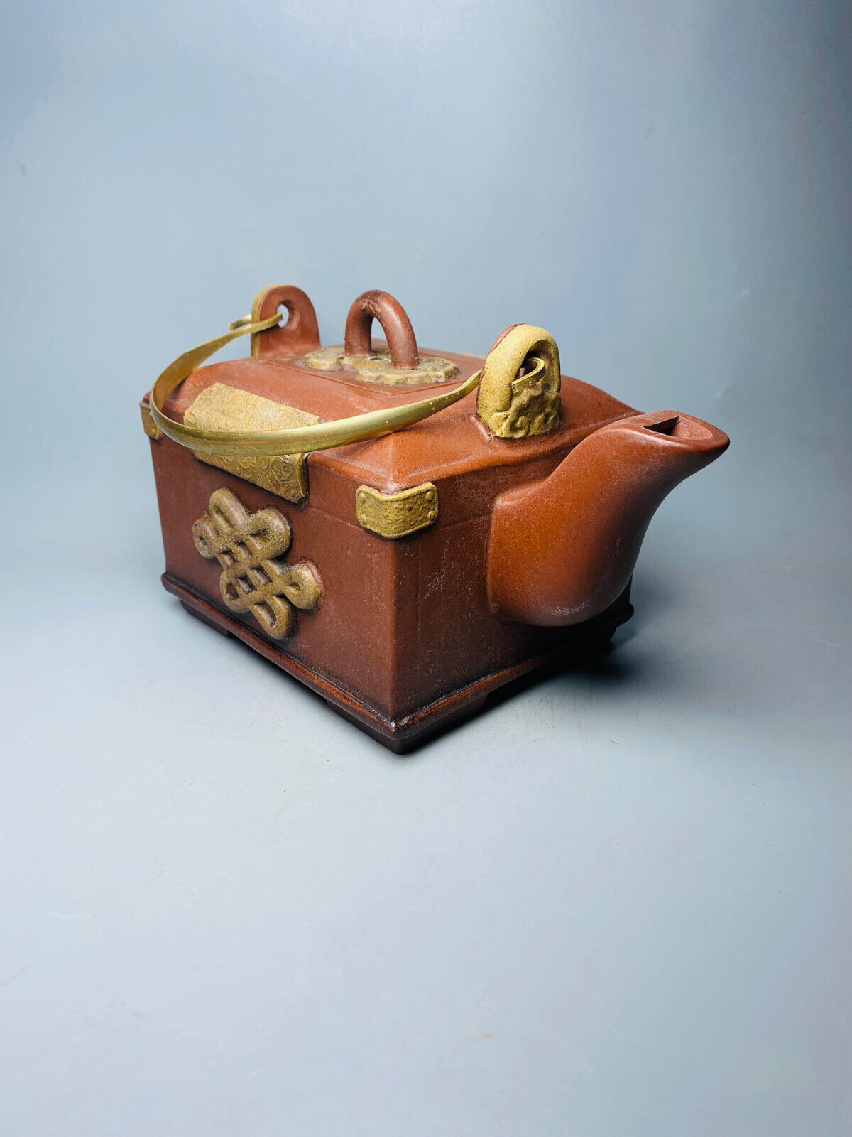 Chinese Yixing Zisha Clay Handmade Exquisite Teapot （百宝箱提梁 底款：大明万历年间）