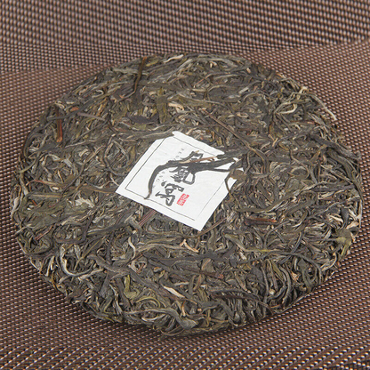 357g Yiwu Phoenix Nest Ancient Tree Pu-erh Pu-erh Tea Cha Tea Cake Green Tea