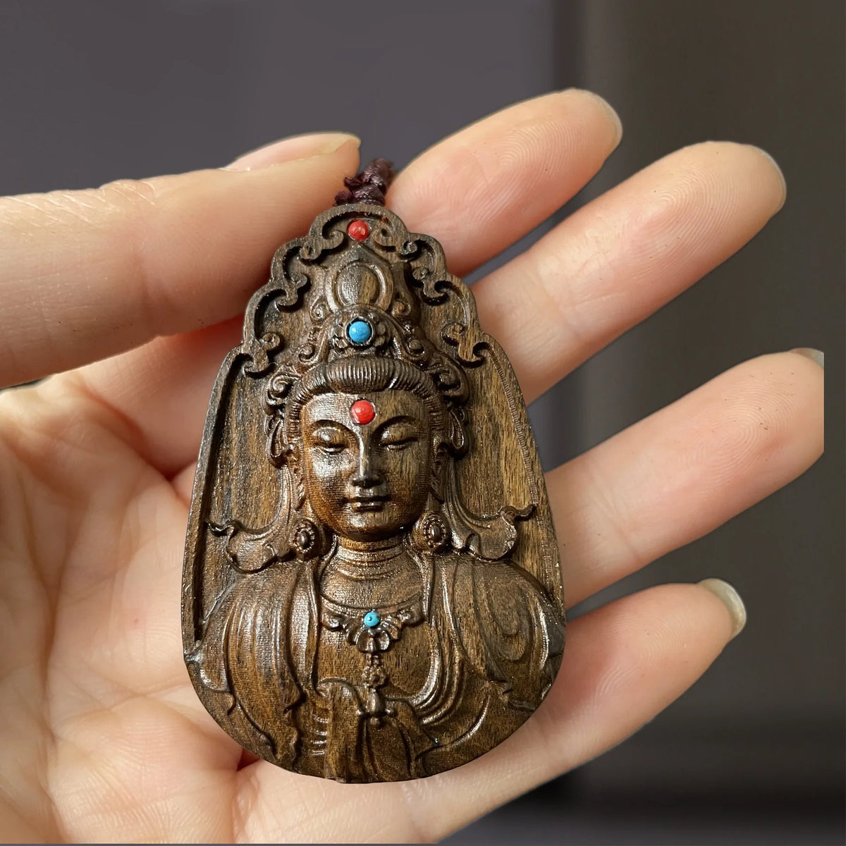Agarwood Guanyin Bodhisattva Pendant Men's and Women's Necklace Sweater Chain