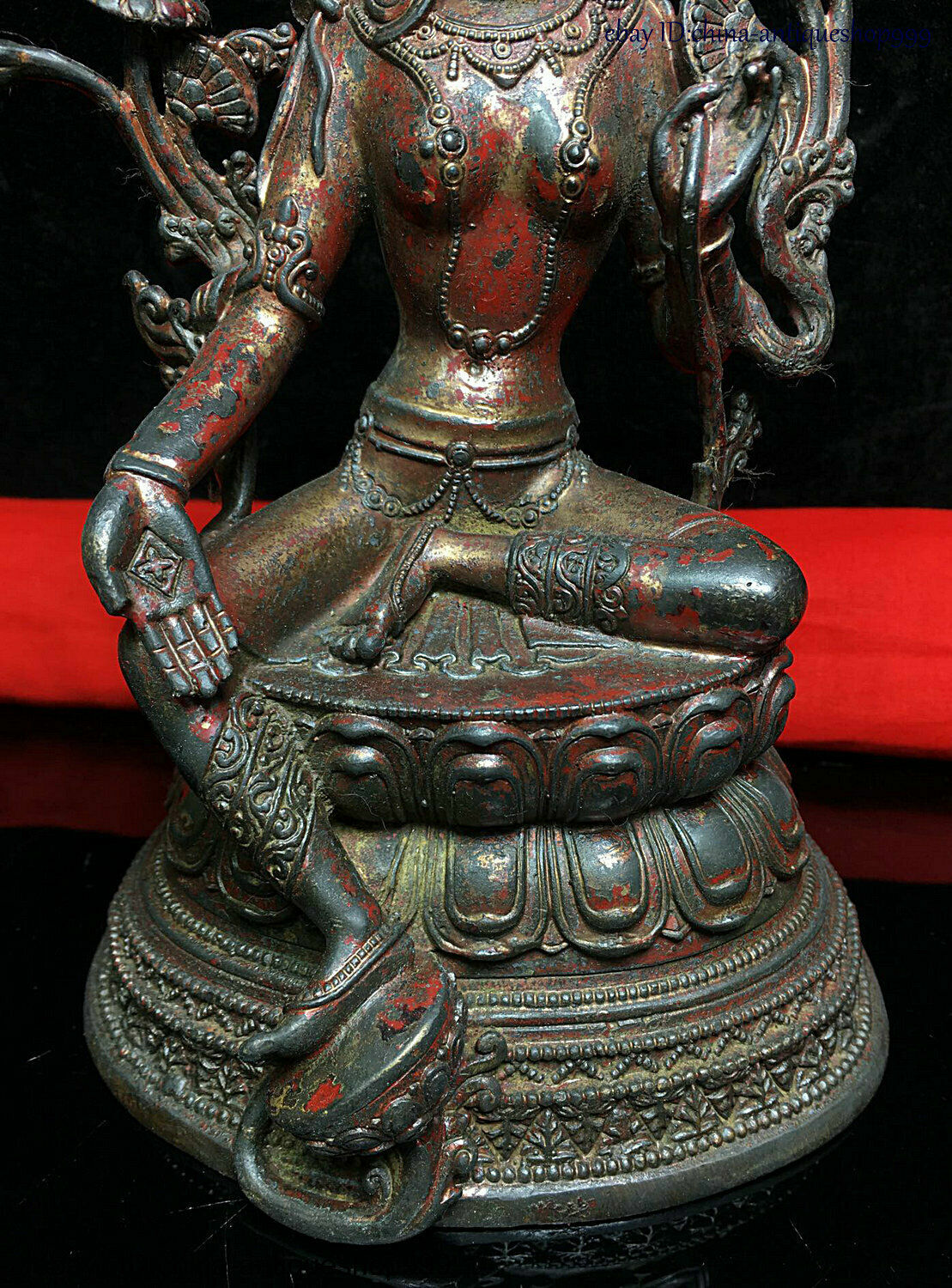 Old Dynasty China Buddhism Tibet Temple Bronze Green Tara Kwan-Yin Buddha Statue