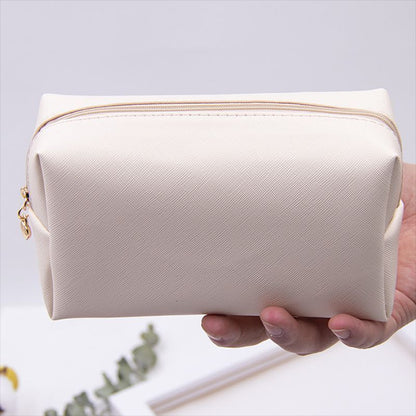 Small Cosmetic Bag Synthetic Leather Waterproof Make Up Bag Traveling Organizer