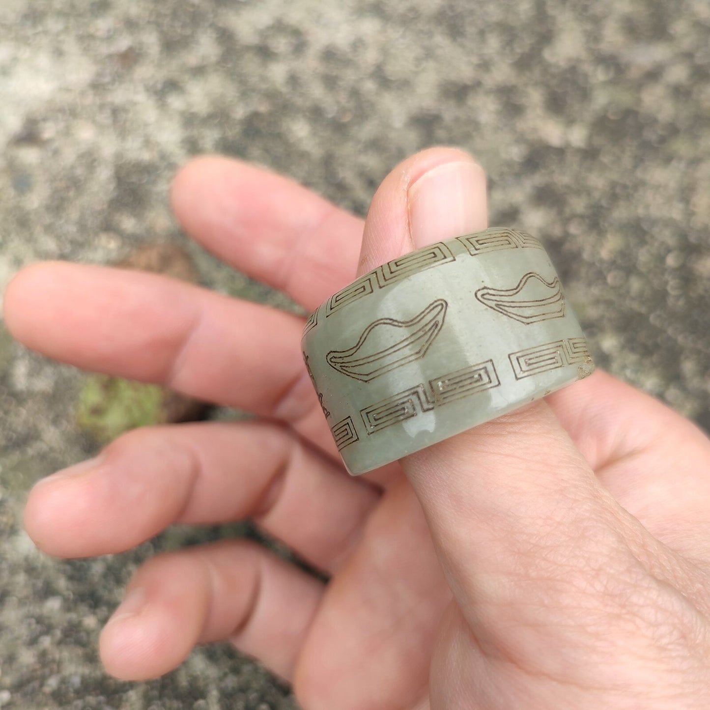 Chinese Hotan Hetian Jade Carving Sculpture Collector Thumb Ring Jewelry 招财进宝