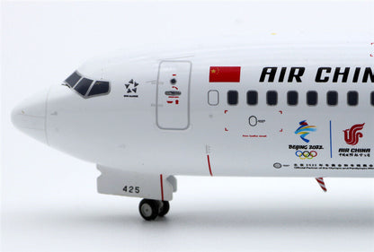 JC Wings Air China Beijing Winter B737-800 B-5425 1:200 plane Pre-builded Model