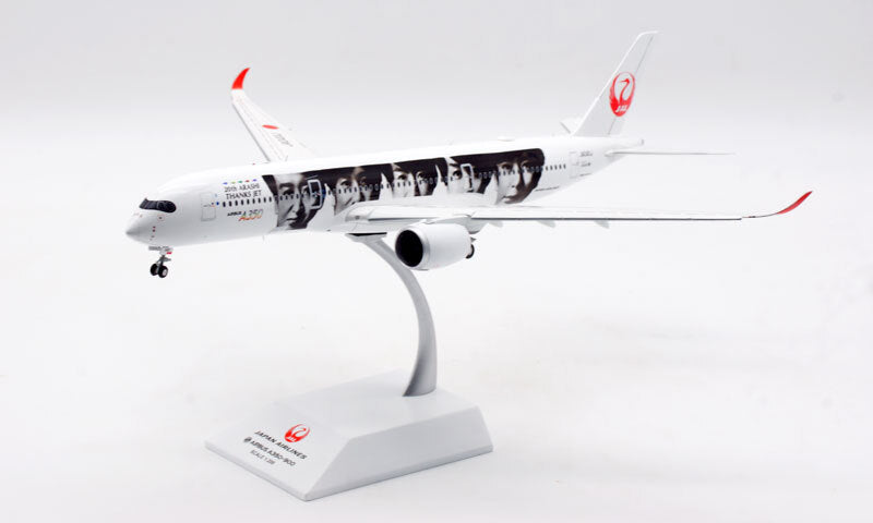 1:200 JC Wings Japan Airlines Airbus A350-900 Airplane Diecast Aircraft Model