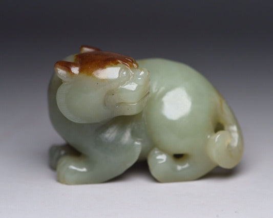 Chinese Antique Hetian Jade Carved Exquisite Auspicious Beast Statue Collectible