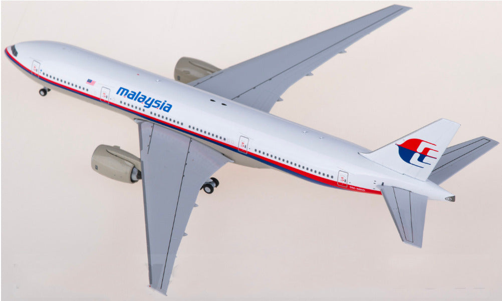 1:400 Bob Models Malaysia Airlines B777-200ER Passenger Airplane Diecast Model