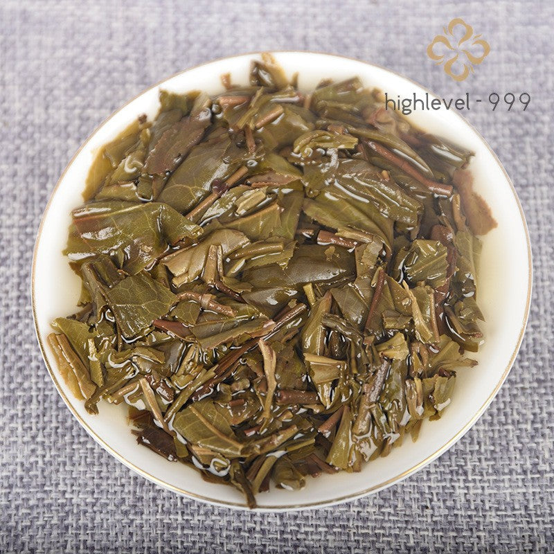 100g Raw Pu'er Tea Cake Yunnan Yiwu Wanggong Early Spring Aged Dried Leaf Tea