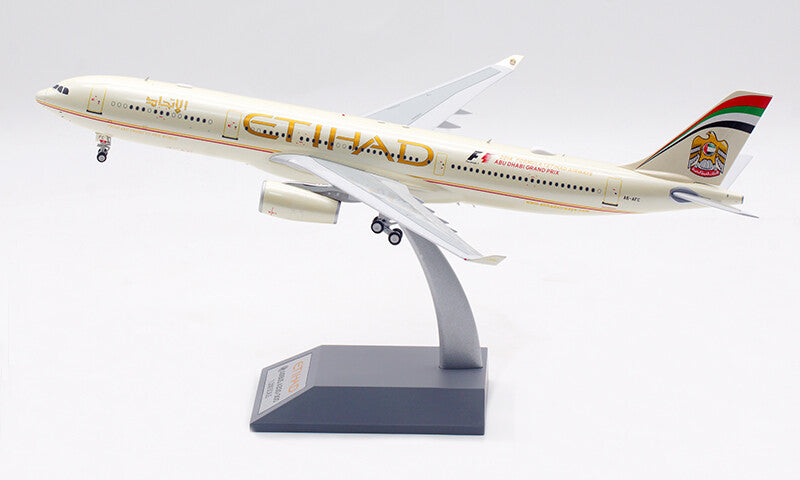 1:200 32CM InFlight ETIHAD AIRBUS A330-300 Plane Airplane Diecast Aircraft Model