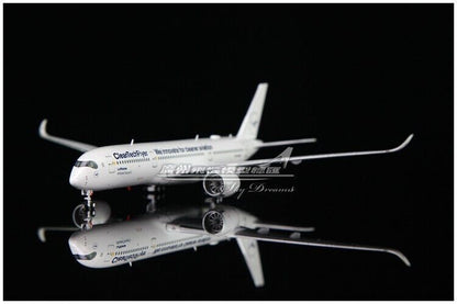 1:400 JC Wings Lufthansa AIRBUS A350-900XWB Passenger Airplane Diecast Model