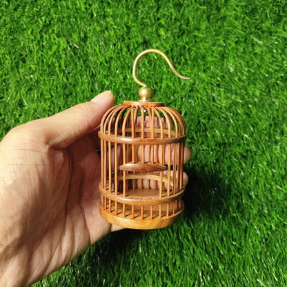 Bamboo Mini Insect Cage Handmade Katydid Cricket Cage Ornament 7cm Diameter