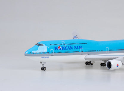 47CM 1:160 KOREAN AIR BOEING 747-8 Airplane Landing Gears Resin Aircraft Model