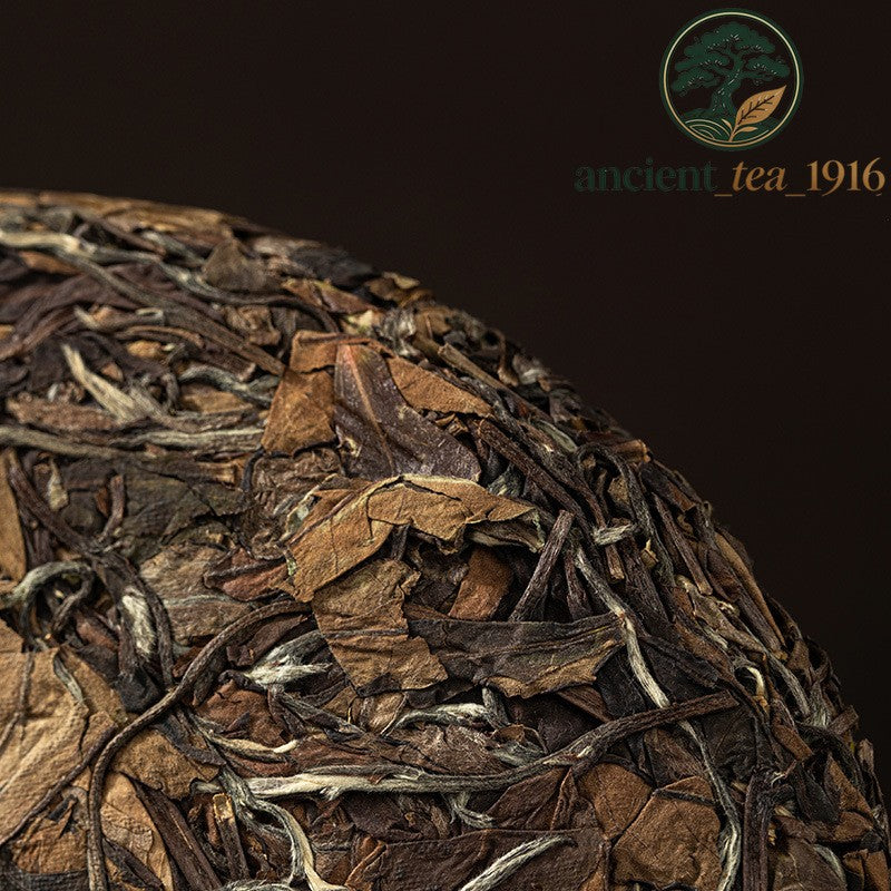 350g 2017 Fuding White Tea Shoumei White Tea Cake
