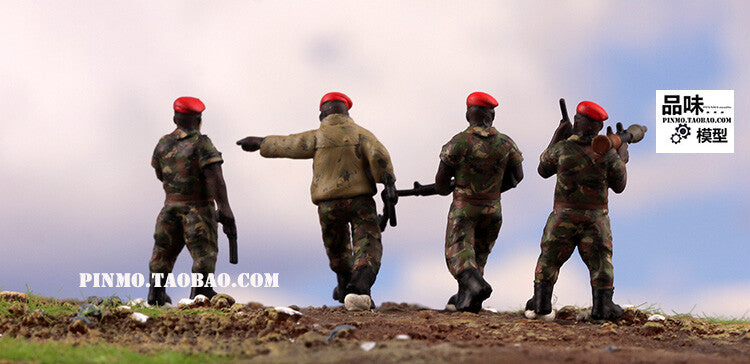 1/72 4Pcs/Set African Government Army 4-man Team Model