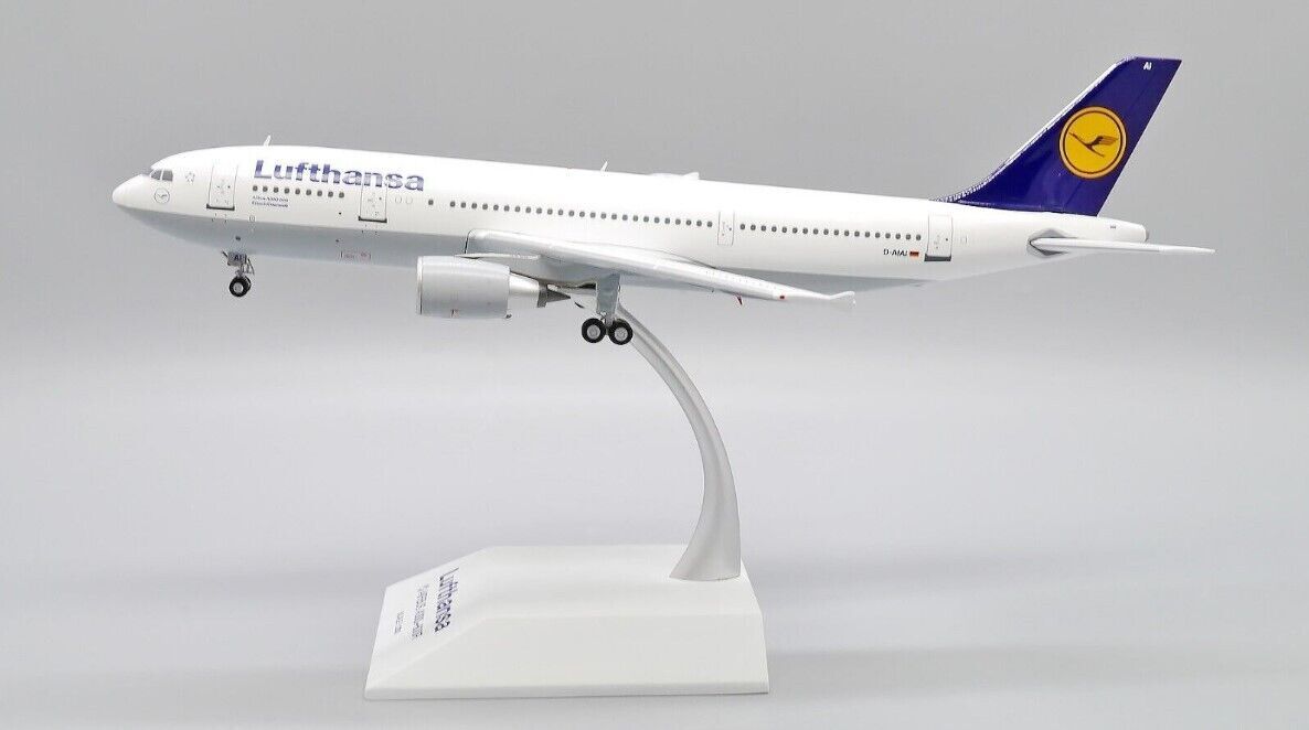 1:200 JC Wings Lufthansa AIRBUS A300-600R Passenger Plane Diecast Aircraft Model