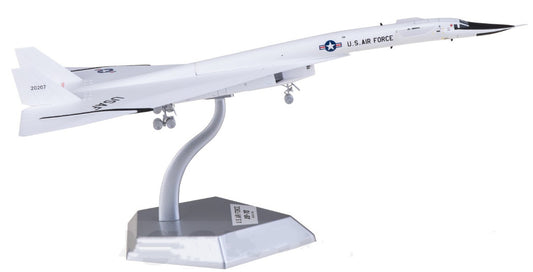 1:200 SQ Wings USAF North American XB-70 20207 Passenger Airplane Diecast Model