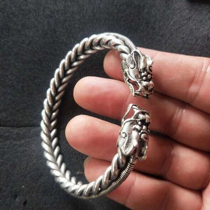 Chinese old Tibet Silver handcarved Dragon head pattern bracelet