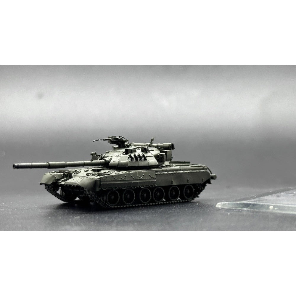1/144 Ukrainian T-80UD Main Battle Tank Painted Finished Model