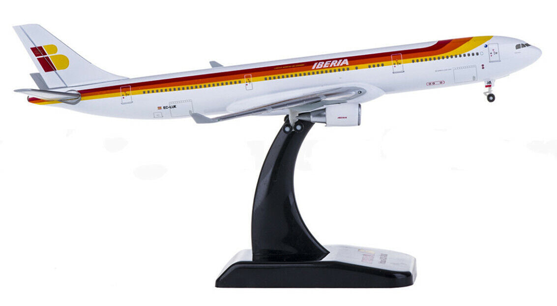 1:400 Hogan IBERIA AIRBUS A330-300 Passenger Airplane Diecast Aircraft Model