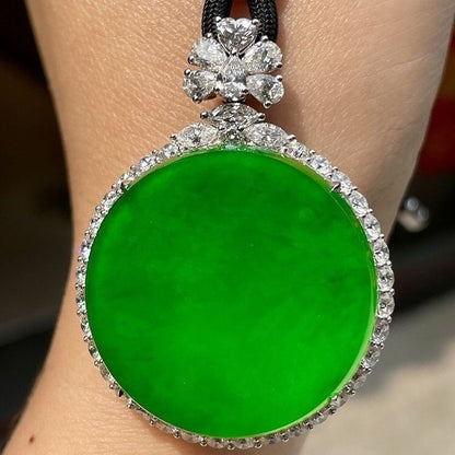Myanmar Jade Imperial Green Round Disc Inlay Peace Amulet Pendant Necklace
