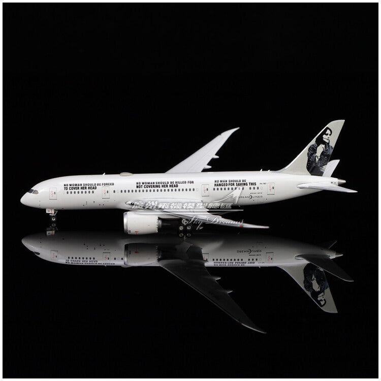 1:400 Phoenix Comlux Aruba BOEING 787-8 Plane Diecast Aircraft Aeroplane Model