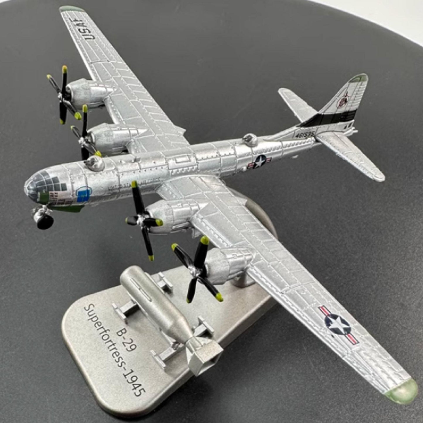 1:300 Alloy aircraft Model US B29 B-29 Superfortress Air Fortress Bomber Craft
