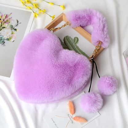 Winter Handbag Cute Plush Heart Shaped Shoulder Bag Cute Clutch Purse Messenger
