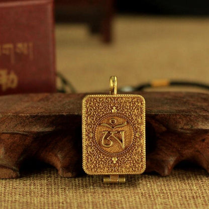 1.5inch Vintage Tibet Buddhism Six Words Mantra Necklaces Amulet Necklace